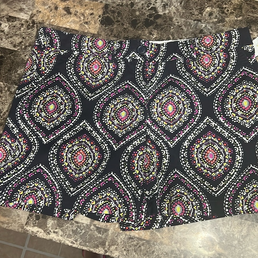 Crown & ivy shorts black with multi color design size 10